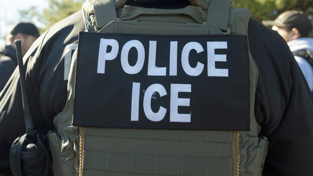 ICE Arrests Reach Record Pace as Trump Administration Expands Immigration Enforcement – L’union Suite ICE Arrests Reach Record Pace as Trump Administration Expands Immigration Enforcement – L’union Suite